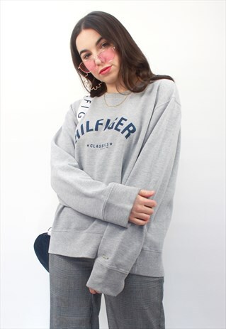 90'S RETRO GREY SPELL-OUT SWEATSHIRT