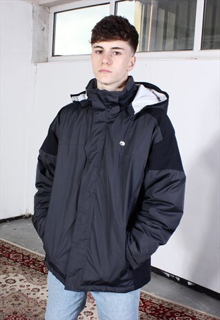 VINTAGE NIKE AIRMAX BLACK PADDED COAT