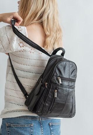 VINTAGE 90S GRUNGE OVAL RUCKSACK IN FAUX LEATHER