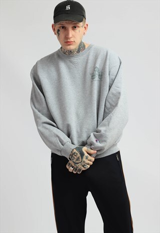 VINTAGE CHAMPION SWEATSHIRT