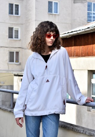 UNISEX VINTAGE ADIDAS WHITE WINDBREAKER