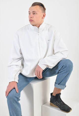 VINTAGE 90S SHELL JACKET