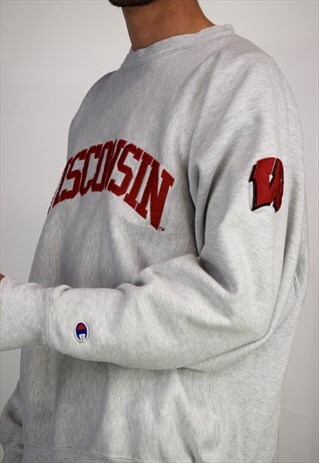 VINTAGE 90'S CHAMPION WISCONSIN SWEATSHIRT