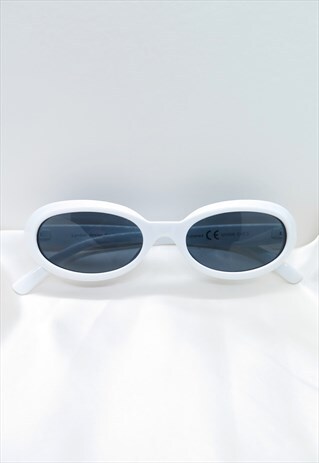 WHITE THIN SLIM OVAL 90S VINTAGE SUNGLASSES UV400