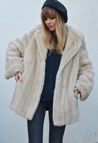 PREMIUM VINTAGE 60S LIGHT CREAM BLONDE FAUX FUR COAT