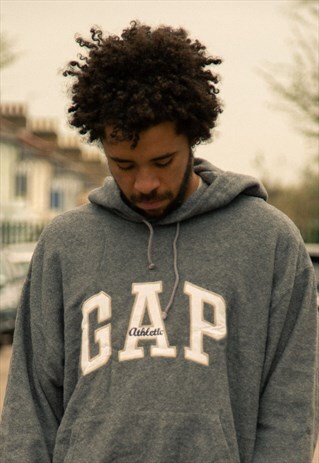 GAP FLEECE HOODED SWEATSHIRT IN GREY