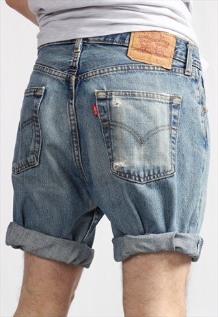 VINTAGE LEVI'S DENIM SHORTS