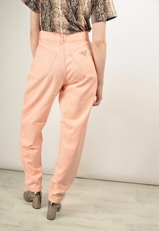 VINTAGE 80S HIGH WAIST MOM JEANS IN PEACH DENIM