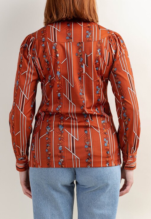 garment image