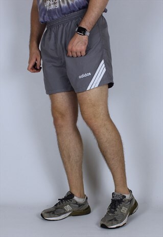 ADIDAS VINTAGE SHORT MEN RARE