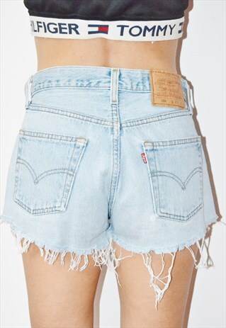 90S LEVIS 501 VINTAGE HIGHWAISTED DENIM SHORTS MADE IN USA