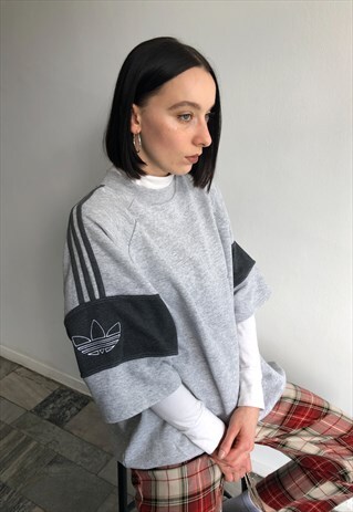 grey adidas sweatshirt vintage