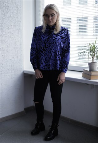 VINTAGE 80'S BLUE/BLACK PATTERNED LONG SLEEVE SHIRT