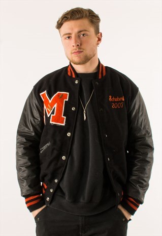 VINTAGE 90S BLACK UNIVERSITY COLLEGE VARSITY JACKET MEDIUM