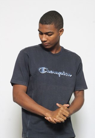 VINTAGE CHAMPION T-SHIRT