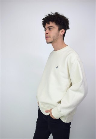 VINTAGE 90'S NAUTICA WHITE SWEATSHIRT