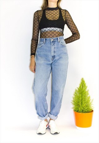 VINTAGE HIGH WAIST TAPERED LEG LEVI'S MOM JEANS