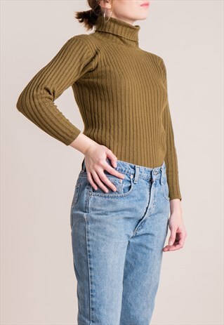 MERINO WOOL KAKI TURTLE NECK SWEATER