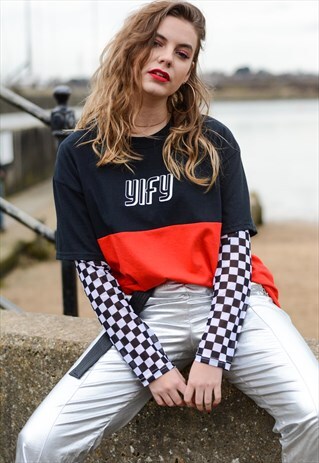 SPLIT TONE OVERSIZED TEE SHIRT WITH GRAPHIC LOGO
