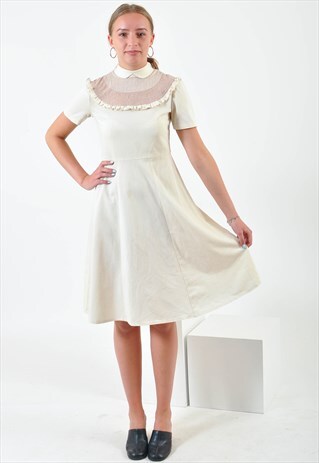VINTAGE SUMMER DRESS IN BEIGE
