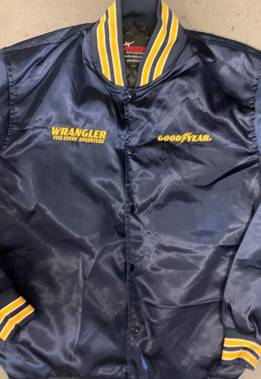 garment image