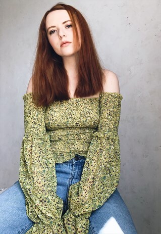 FLORAL OFF-THE-SHOULDER TOP