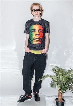90's Vintage Bob Marley rasta t-shirt in green/yellow/red