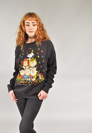 VINTAGE BLACK SNOOPY PEANUTS SWEATSHIRT