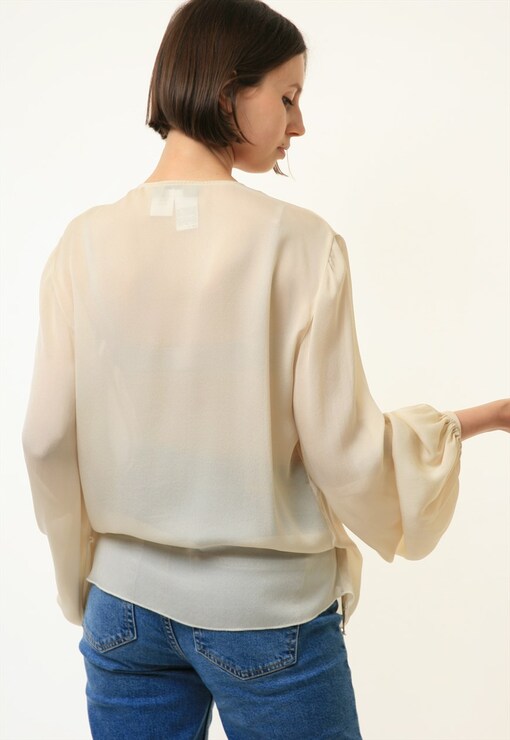 garment image