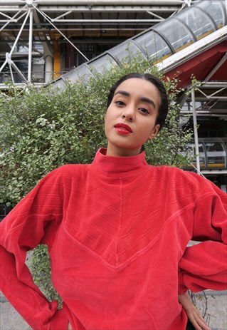 RED VELVET SWEATSHIRT