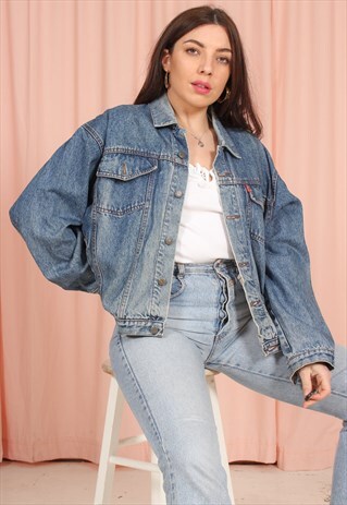 VINTAGE LEVI'S DENIM JACKET IN DARK WASH