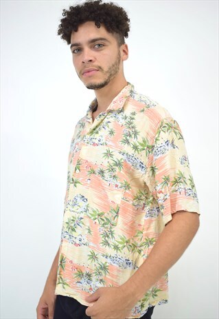 VINTAGE 90S PEACH GREEN HAWAIIAN PRINT SHIRT