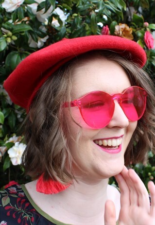 VINTAGE LARGE RED WOOL BERET
