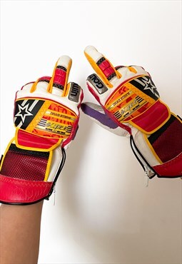 Vintage 00s warm skiing gloves in red / white