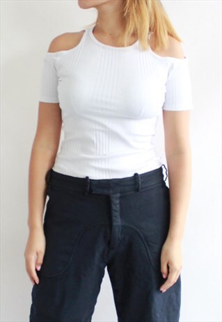 FRAME WHITE CUT OUT SHOULDER RIBBED TOP