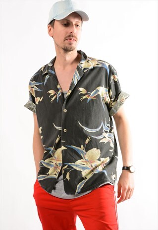 VINTAGE HAWAIIAN SHIRT