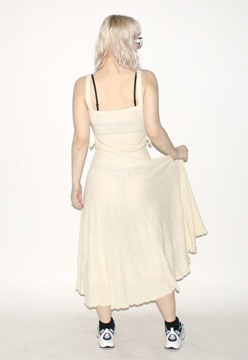 garment image
