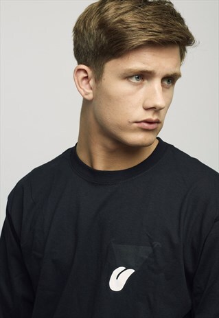 TONGUE BLACK LONG SLEEVE TEE
