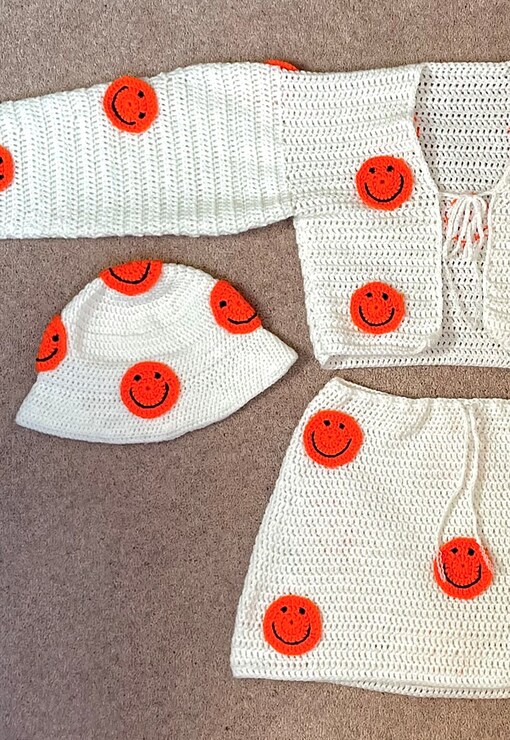 garment image