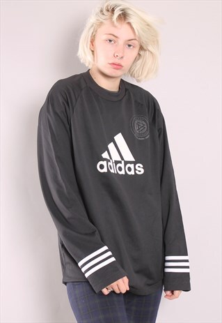 VINTAGE ADIDAS SWEATSHIRT