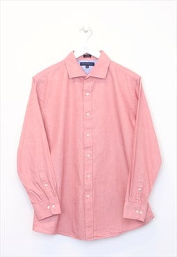 Vintage Tommy Hilfiger shirt in pink. Best fits L
