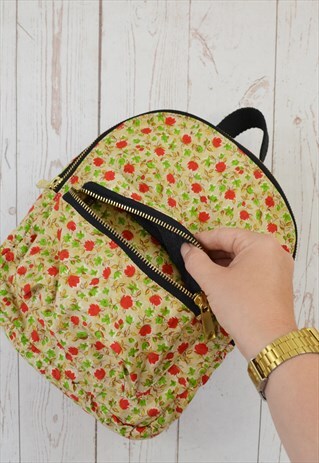 BEYOND RETRO LABEL DITSY FLORAL MINI BACKPACK