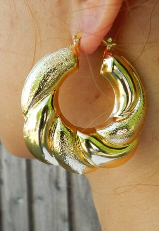 GOLD CHUNKY GOLD HOOPS EARRINGS