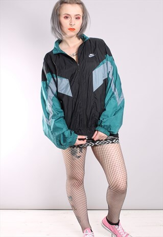 VINTAGE NIKE SHELL JACKET