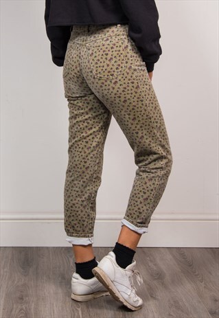 90'S VINTAGE GREEN FLORAL PATTERN HIGH WAIST MOM JEANS