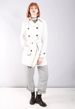 VINTAGE 90S RALPH LAUREN TRENCH COAT IN OFF WHITE DENIM