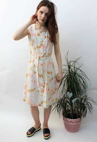 VINTAGE 1960S CREAM & ORANGE FLORAL BUTTON DOWN DRESS