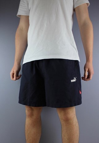 VINTAGE PUMA SHORTS IN NAVY WITH POCKETS AND EMBROIDERED LOG