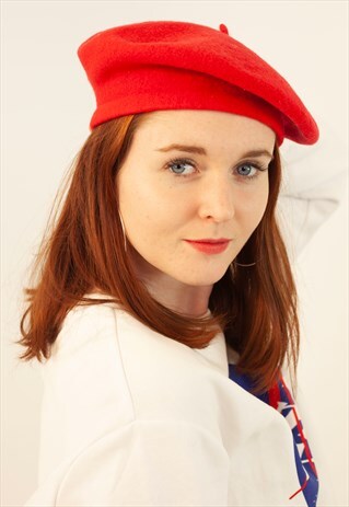 VINTAGE 90S BERET BRIGHT RED WOOL FELTED HAT
