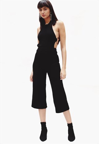 BLACK JUMPSUIT WITH CHROME RING FASTENING
